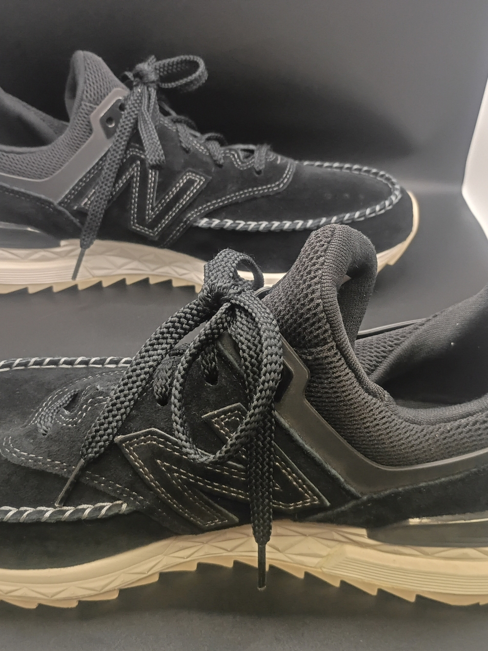 NEW BALANCE 574 Unisex MS574NAK Black Athletic Sneakers Men's Size 12 D Width